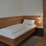 Oelerhof Hotell 4*